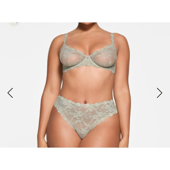 Skims Stretch Lace Underwire Lace Underwire Demi Bra 32DD NWOT talc - Picture 2 of 4